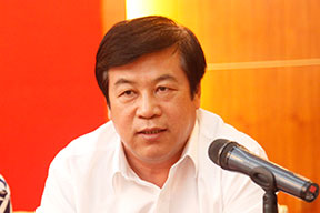中國新興建設開發(fā)總公司魏軍總經理發(fā)言