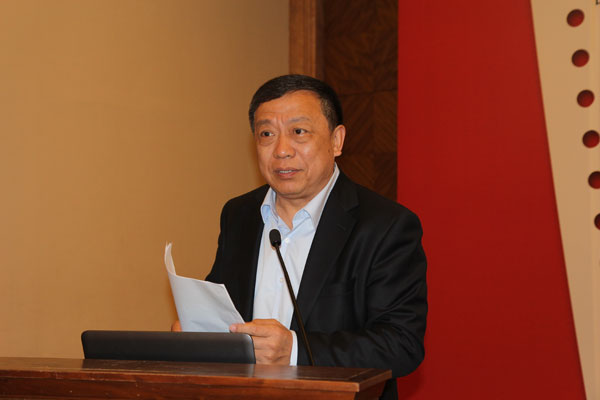 中國(guó)施工企業(yè)管理協(xié)會(huì)副會(huì)長(zhǎng)李清旭致辭