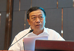中國施工企業(yè)管理協會副會長李清旭出席會議并講話